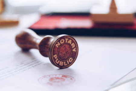 Servicio de Notaría en Florida Confiable y Eficiente – Facilita tus procesos legales con la experiencia de un notario certificado. Garantizamos precisión y profesionalismo en cada trámite.